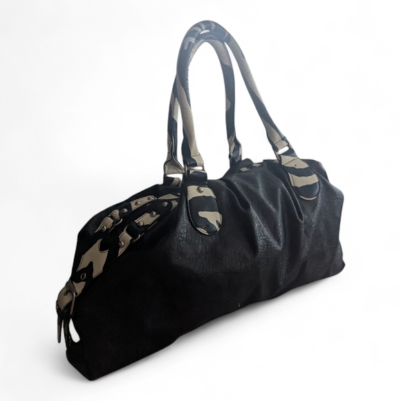 Guess Two-Tone Black and Cream Shoulder Bag - Picture 6 of 11